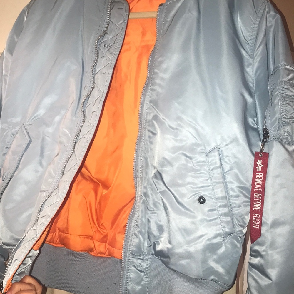 Bomber jacket - Picture 2 of 4